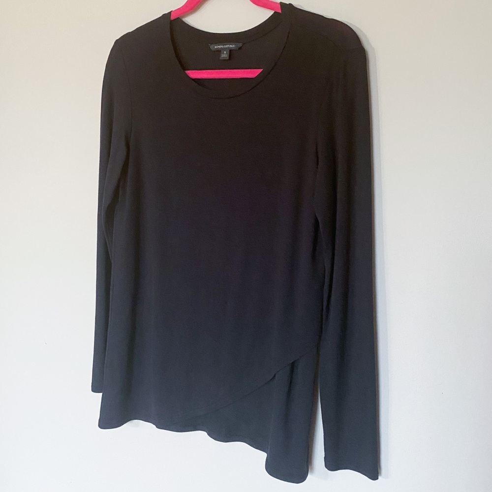 Banana Republic Long Sleeve Wraparound T-Shirt